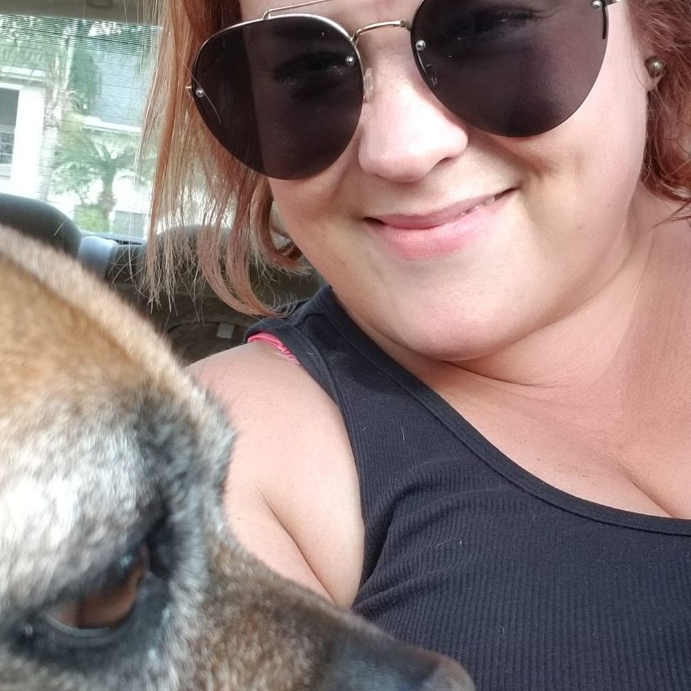 Meet your Posher, Danielle